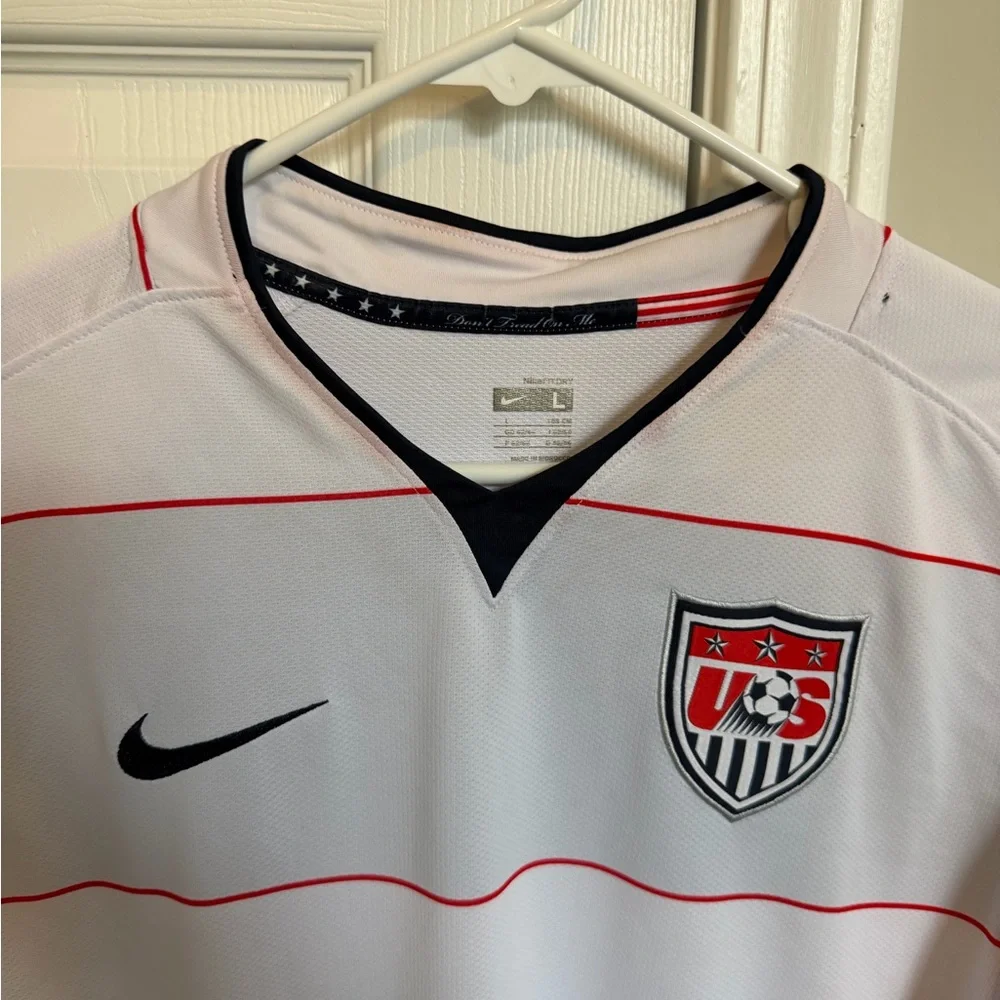 Nike USA White Jersey with Red and Black Details - Picture 2 of 3